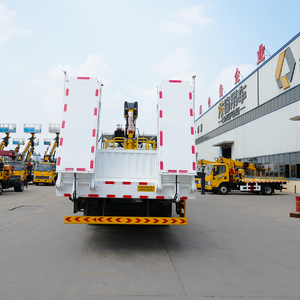 מנוף משאית טלסקופי נייד HOWO 12 טון עם זרוע ישרה, שלט רחוק, רב תכליתי, הידראולי, מנוף משאית 10 טון למכירה - Product Image 5