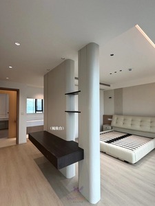 Système de dressing intégré sans joint, design moderne de luxe laqué, armoire autoportante avec bord incurvé pour salle de sport - Product Image 3