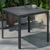 Table de salle à manger carrée noire moderne de qualité commerciale pour l'intérieur et l'extérieur, pour 4 personnes, avec plateau en plastique à lattes, résistante aux UV et imperméable