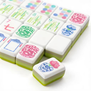 Mahjong de voyage en acrylique coloré de luxe 160 pièces, écologique, jeu de société pour enfants, vente en gros - Product Image 5