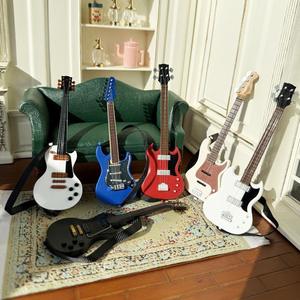 Modèle miniature de <span class=keywords><strong>guitare</strong></span> à sangle pour maison de poupée 1:12, décoration de maison de poupée, simulation miniature - Product Image 3