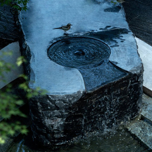 Fuente de Agua Decorativa para Jardín Exterior Grande Personalizada, Cascada de Piedra, Rocalla Moderna de Lujo, Paisaje Ecológico, Granito Duradero - Product Image 1