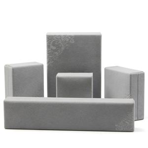 Fabricant de boîtes à bijoux en flanelle à angle droit pour bagues, boucles d'oreilles, pendentifs, bracelets, colliers, rangement - Product Image 4