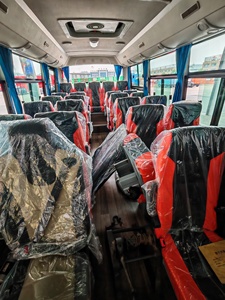 Autobus interurbain Dongfeng EQ6650KS6T à châssis moteur avant diesel - Product Image 6