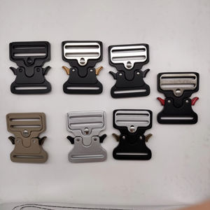 <span class=keywords><strong>Hebilla</strong></span> de cinturón táctico completamente negra de <span class=keywords><strong>50mm</strong></span>, aleación de Zinc resistente para estilo <span class=keywords><strong>Cobra</strong></span> personalizable con función de logotipo fuerte - Product Image 6