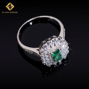 เครื่องประดับชั้นดีแหวนเพชร VVS มรกต S925ชุบเงินสำหรับงานแต่งงานและงานปาร์ตี้ของผู้หญิง - Product Image 3