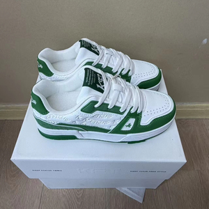 Vendita Diretta dalla Fabbrica <span class=keywords><strong>di</strong></span> <span class=keywords><strong>Scarpe</strong></span> Sportive Casual <span class=keywords><strong>di</strong></span> Alta Qualità, <span class=keywords><strong>Scarpe</strong></span> <span class=keywords><strong>da</strong></span> <span class=keywords><strong>Corsa</strong></span> Leggere e <span class=keywords><strong>Scarpe</strong></span> <span class=keywords><strong>da</strong></span> Skateboard <span class=keywords><strong>di</strong></span> Design - Product Image 1