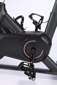 Vélo de rotation de résistance magnétique commercial pour le vélo d'exercice de cyclisme d'intérieur silencieux d'entraînement par courroie de gymnase à la maison - Product Image 2