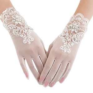 Gants de mariage courts <span class=keywords><strong>en</strong></span> <span class=keywords><strong>tulle</strong></span> mariée longueur poignet dentelle appliquée gants perlés pour mitaines de fête pour accessoires de mariage - Product Image 2