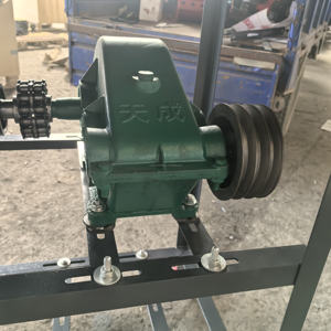 Broyeur à <span class=keywords><strong>viande</strong></span> électrique pour élevages : base de reproduction pour chiens, tortues marines, crocodiles, poulets, porcs, serpents, avec nouvelles conditions électriques - Product Image 6