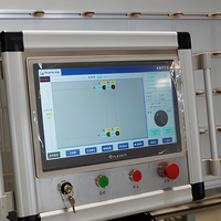Machine de perçage vertical du verre PLC multifonctionnelle et efficace pour le lavage, le perçage, le fraisage et le meulage