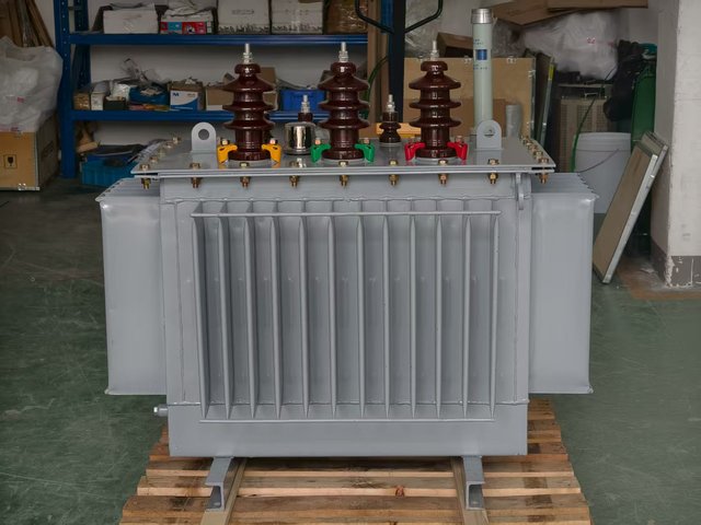 Factory price Three Phase Oil Immersed Transformer 100kVA-2500kVA 11KV/33KV 400V 50HZ 60HZ CE Certified distribution transformer