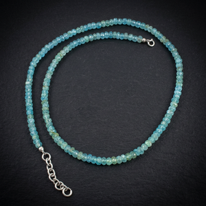 Collar de plata con cuentas de Aguamarina Accesorio de moda con cuentas azules de moda - Product Image 1