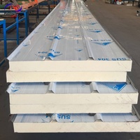 Panneau sandwich PUR PIR en polyuréthane, panneau d'isolation à âme en mousse haute densité pour la construction de murs et de toits de chambres froides et d'entrepôts