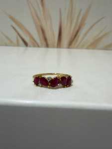 Bague en or massif 10K avec rubis du Mozambique et motif zigzag, rubis naturel, alliance délicate, bijou en pierres précieuses, cadeau - Product Image 6