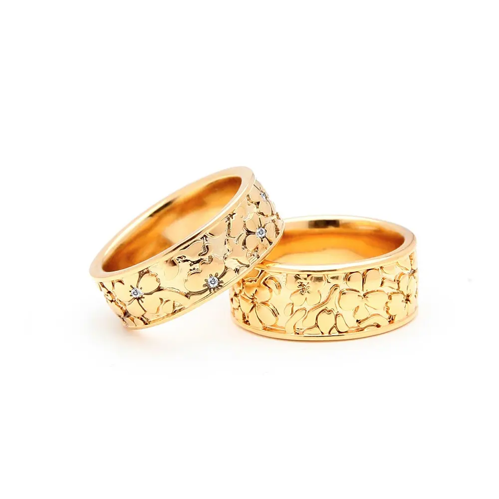 Flowers Rings With Crystal Gold Color Cute Finger Ring Anniversary Gift Fashion Jewelry for Woman.