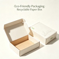 Boîte d'expédition en carton ondulé en papier kraft écologique OEM avec logo personnalisé en feuille d'or pour emballage cadeau de luxe