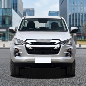 Camioneta Diésel 2024 en Stock |   Vehículo Utilitario de 4 Puertas, 5 Asientos, 2WD, Automático, Volante a la Izquierda, Tapicería de Cuero Oscuro |   Camión Cisterna de Combustible para Compradores Globales - Product Image 3