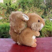 Jouets en gros Songshan : Machines à griffes de supermarché à grande queue, animaux en peluche de 8 pouces, cadeaux pour enfants, jouets en peluche écureuil brun