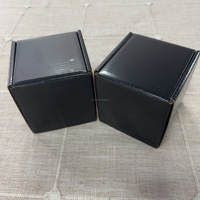 4*4*2 pouces en stock petite boîte d'avion à la mode ondulé léger robuste emballage en papier boîte aux lettres transport stockage