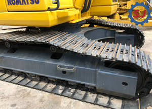 รถขุดไฮดรอลิกแบบตีนตะขาบ Komatsu PC200 มือสอง พร้อมระบบไฮดรอลิกประสิทธิภาพสูง - Product Image 6