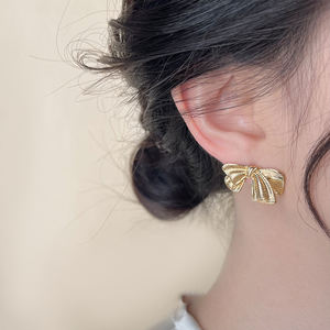 Pendientes de botón con lazo de latón chapado en oro de 14K, gruesos, bonitos y brillantes, accesorios de moda, joyería con lazo, regalo para mujer - Product Image 2