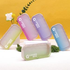 Boîte à lunettes transparente rectangulaire, étui à lunettes 174x80x30mm, boîte de rangement en plastique ABS pour lunettes de soleil et lunettes - Product Image 1