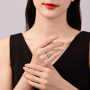 แหวนเงิน S925 ประดับหยกเจไดต์เกรด A สีน้ำเงินธรรมชาติ หยกเกรดน้ำแข็งรูปดอกบัว สไตล์ผู้หญิง ดีไซน์ปรับขนาดได้ - Product Image 4