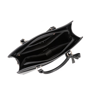 Nouveaux sacs à main pour femmes en cuir PU de luxe classiques de haute qualité, fermeture à glissière, logo personnalisé, sacs d'été pour affaires - Product Image 4