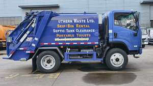 Camion compacteur à ordures 4X2 Moteur à pompe manuelle - Product Image 3