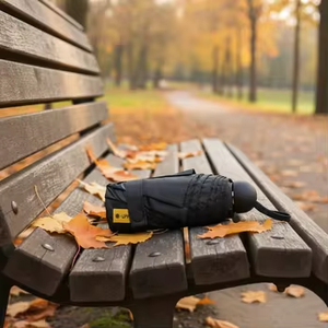 Mini Paraguas de Bolsillo Manual Plegable en 5 Secciones con Varillas de Aleación, Logotipo Personalizado, Doble Uso, Protección UV con Revestimiento Negro contra Sol y Lluvia - Product Image 2