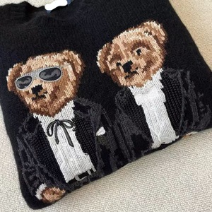 <span class=keywords><strong>Pull</strong></span> en tricot chaud d'hiver vintage pour femmes, confortable et respirant, avec un motif d'ours brodé sur le devant, logo positionné, unisexe - Product Image 3