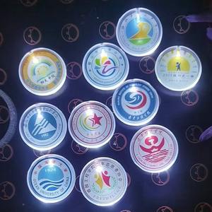 Индивидуальные украшения для вечеринки, светодиодный значок, брошь, рекламная булавка, значок для новогодней вечеринки - Product Image 4