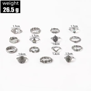 Set di Anelli Impilabili a Più Strati con Stelle e Lune, in Lega Bicolore, Ornamento Quotidiano Bohémien per Donne - Product Image 6