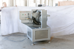 <span class=keywords><strong>Machine</strong></span> de formage de sucettes à haute fiabilité - Faible taux de défauts, efficace pour la production de sucettes remplies/cylindriques/sphériques - Product Image 3
