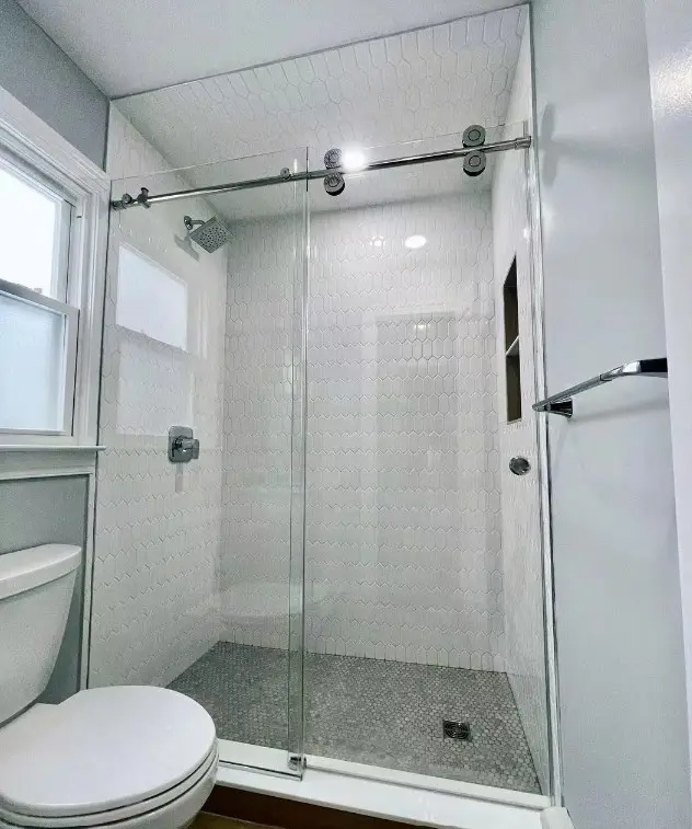 Sunnyskyホテルシャワーガラスパネルスクリーン透明フレームレスダブルバイパス浴室強化ガラスシャワールーム
