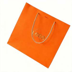 Bolsa de Papel de Regalo con Diseño Personalizado, Impresa con Lámina Dorada y con Cuerda |   Bolsas de Embalaje de Belleza Coloridas, Ecológicas y Reciclables al por Mayor - Product Image 2