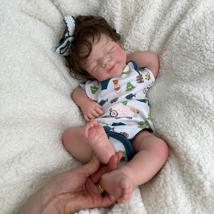 Muñeca Reborn Realista Pascale de 47 cm de Silicona Suave <span class=keywords><strong>con</strong></span> Pelo Microenraizado, Compañera Perfecta para el Bienestar Emocional - Product Image 3