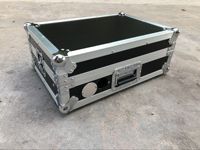 Valise en aluminium à angle réglable Pionner Cdj  Transport pratique Personnalisé Taille et couleur personnalisées Étanche Boîte à outils DJ Flight case