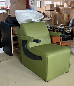 Fauteuil de lavage de cheveux commercial moderne réglable, lit de lavage électrique avec bac en céramique et revêtement en cuir imperméable - Product Image 1