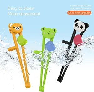 Palillos de entrenamiento para bebés, de plástico PP brillante, con diseño de dibujos animados, para que los niños practiquen la alimentación, 23.6g - Product Image 2