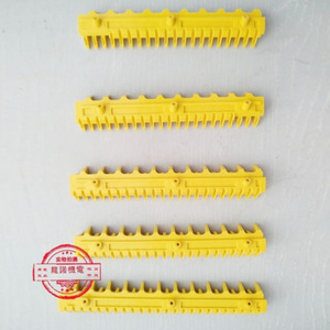 Tira de Borde Amarilla para Escalera Mecánica KONE KM5203879H01 KM5203880H01 KM5203881H01 KM5203882H01 KM5203883H01 - Product Image 3