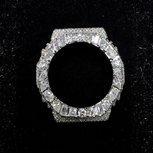 Boîtier de montre étanche série 2100 avec lunette en moissanite VVS – Accessoire de mode - Product Image 1