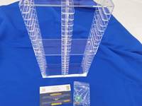 Support de cassette audio moderne en acrylique transparent en gros, unité de rangement et d'exposition pour lecteur de cassette, personnalisable