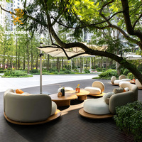 Ensemble de meubles de salon incurvés pour jardin de villa, résistant aux intempéries, canapé modulaire d'extérieur avec table basse