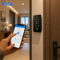 Clavier d'accès étanche intégré TTLock BLE avec lecteur de carte 13,56 MHz pour entrée intelligente de bâtiment d'appartements