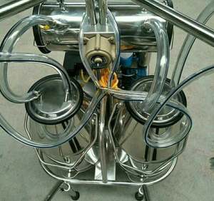 Máquina de Ordeño Manual Multifuncional para Vacas y Cabras, Equipo de Vacumación Automático de 10L para Granjas Lecheras - Product Image 3