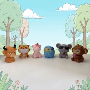 Figurines d'animaux en vinyle personnalisées (ours, singe) pour bébés, jouets de bain flottants, à presser et sonores pour enfants et bébés, plaisir estival - Product Image 3