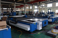 Machine de découpe laser à fibre métallique CNC avec système de contrôle Cypcut, prend en charge les formats AI BMP PLT, Hiwin avec 12000W