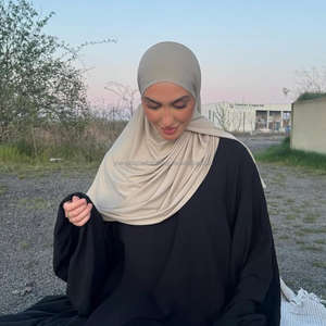 高品質液体プレミアムジャージー液体ヒジャーブ固体イスラム教徒の女性のための滑らかな - Product Image 5